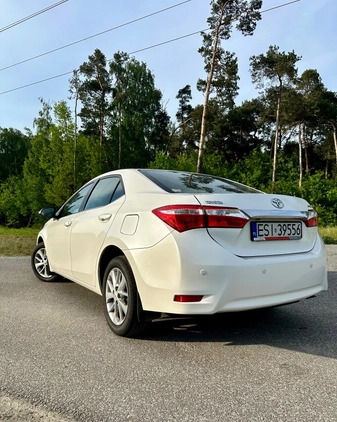 Toyota Corolla cena 51900 przebieg: 128031, rok produkcji 2014 z Sieradz małe 37